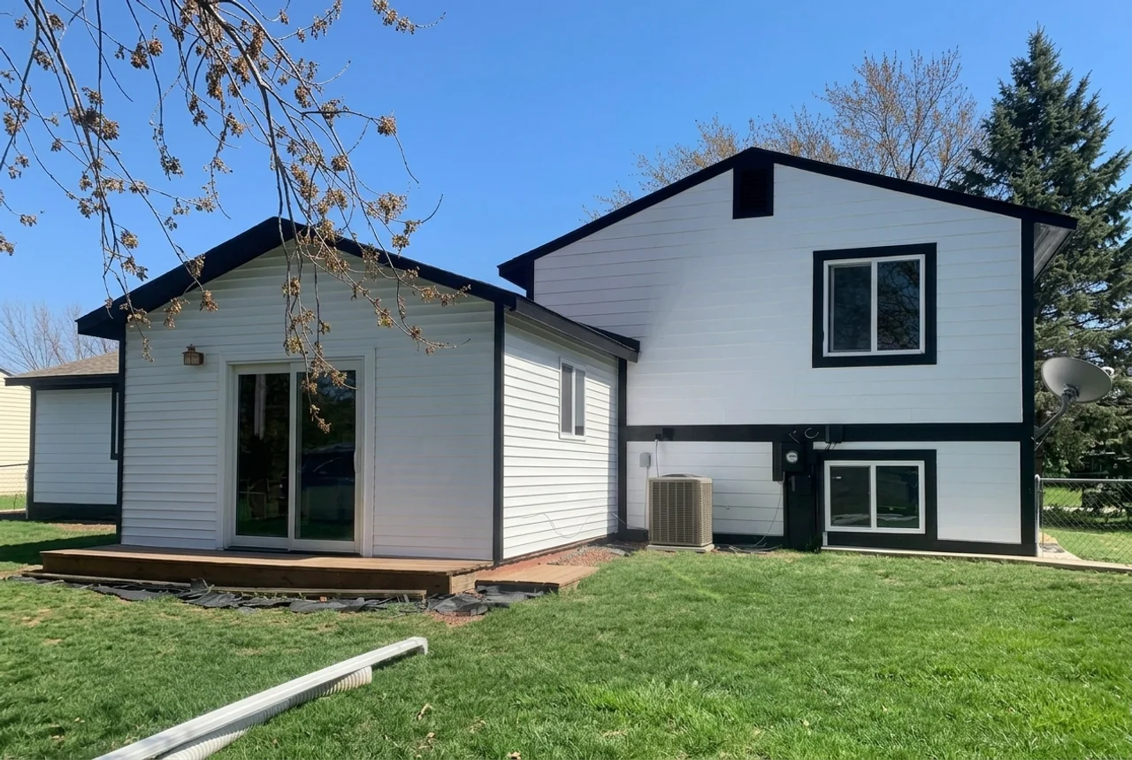 Completed home exterior by Pina Painting